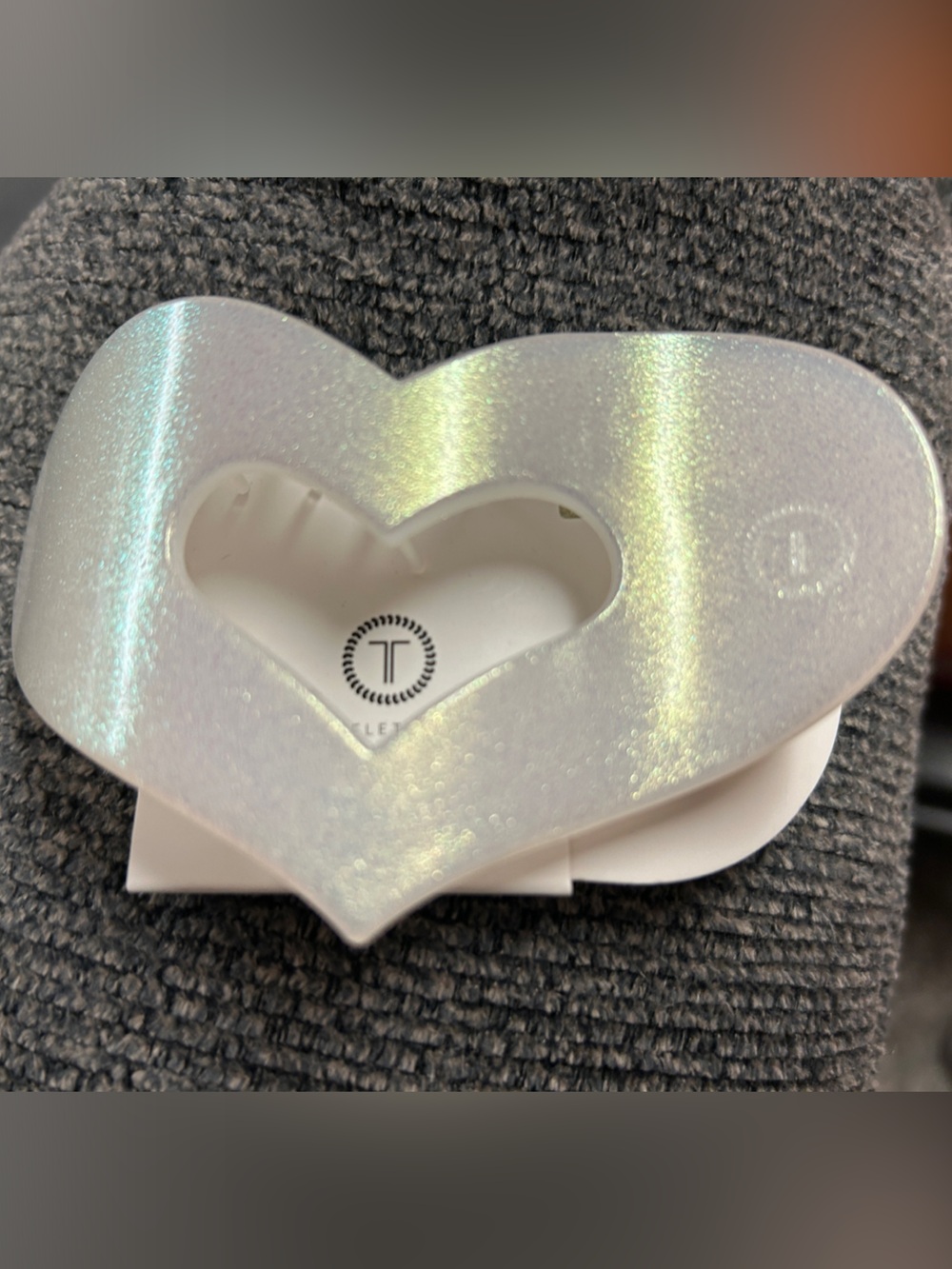 Teleties Mother of Pearl Heart Clip